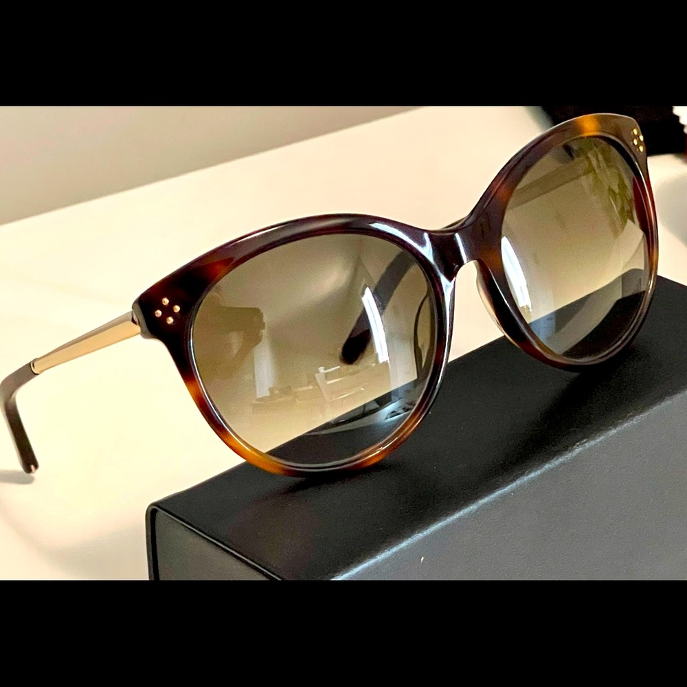 CHLOE Sunglasses 😎- Brown